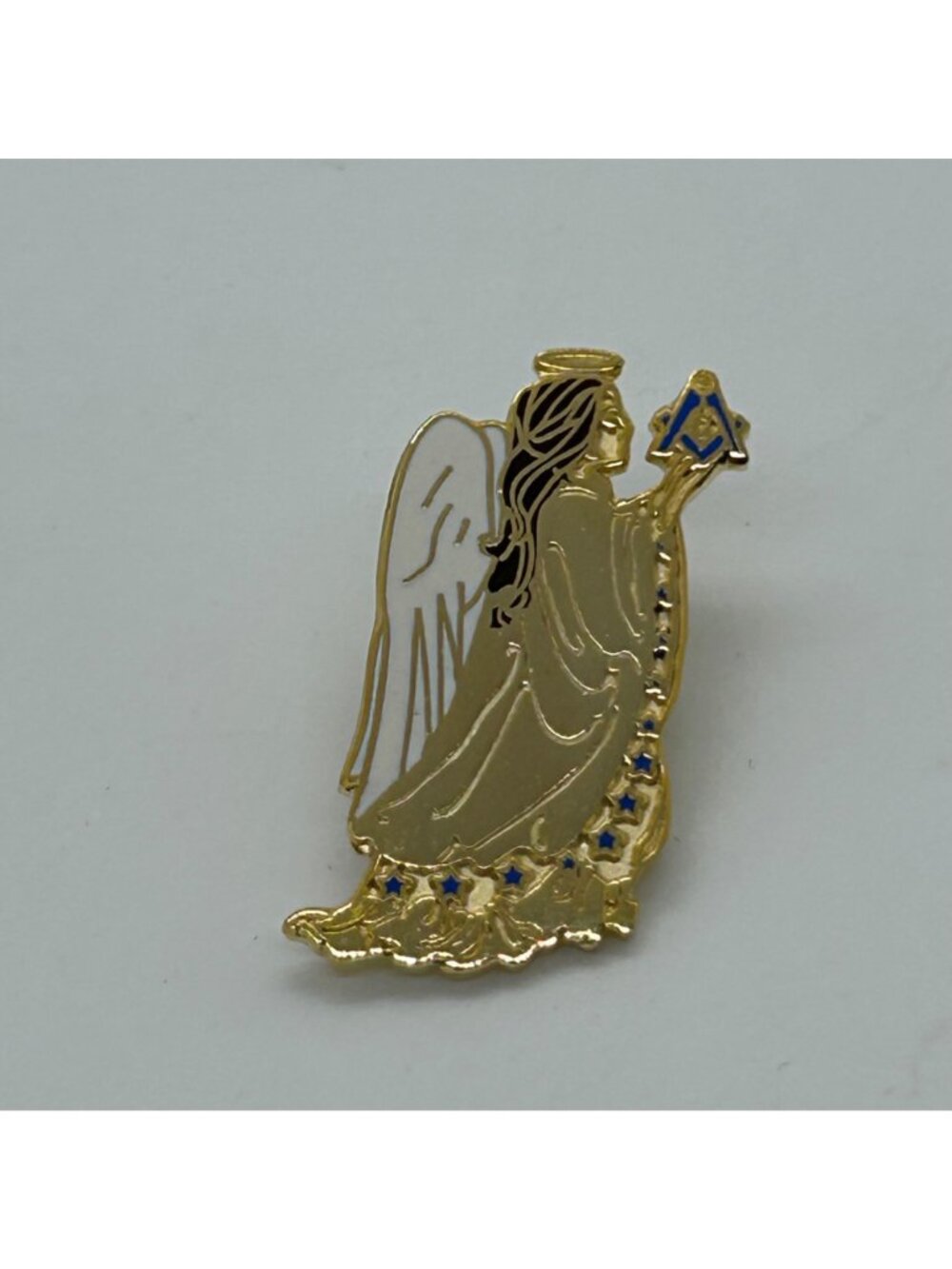 Free Mason Pin Angel Holding Square & Compass Masonic Gold-tone and Enamel - Picture 10 of 13